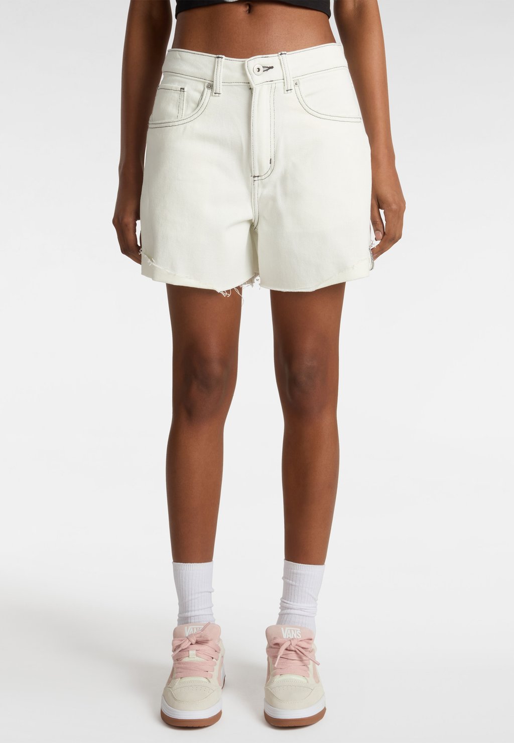 Джинсовые шорты JENNIFER SHORTIE Vans, белый
Джинсовые шорты JENNIFER SHORTIE Vans, белый