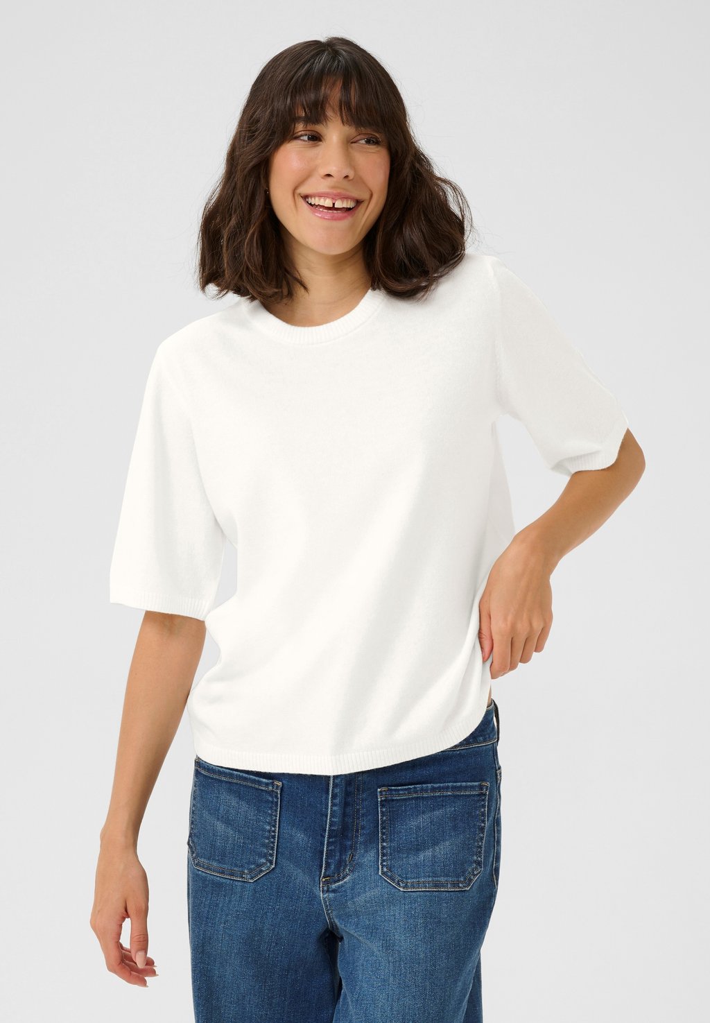 Базовая футболка KANOVA Kaffe, белый
Базовая футболка KANOVA Kaffe, белый