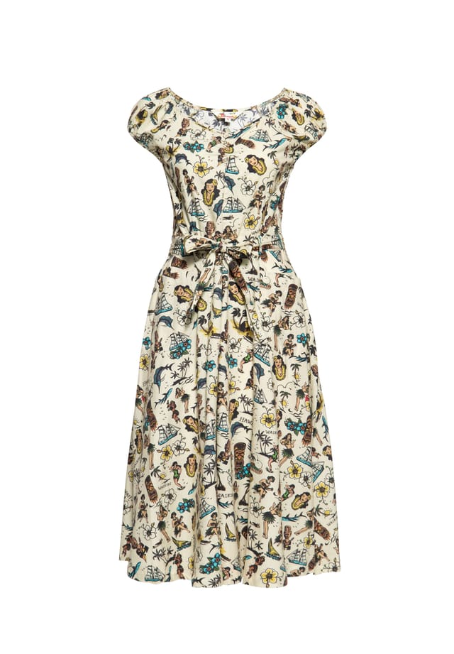 Платье А-силуэта с принтом по всей поверхности в гавайском стиле Queen Kerosin, экрю
Платье А-силуэта с принтом по всей поверхности в гавайском стиле Queen Kerosin, экрю