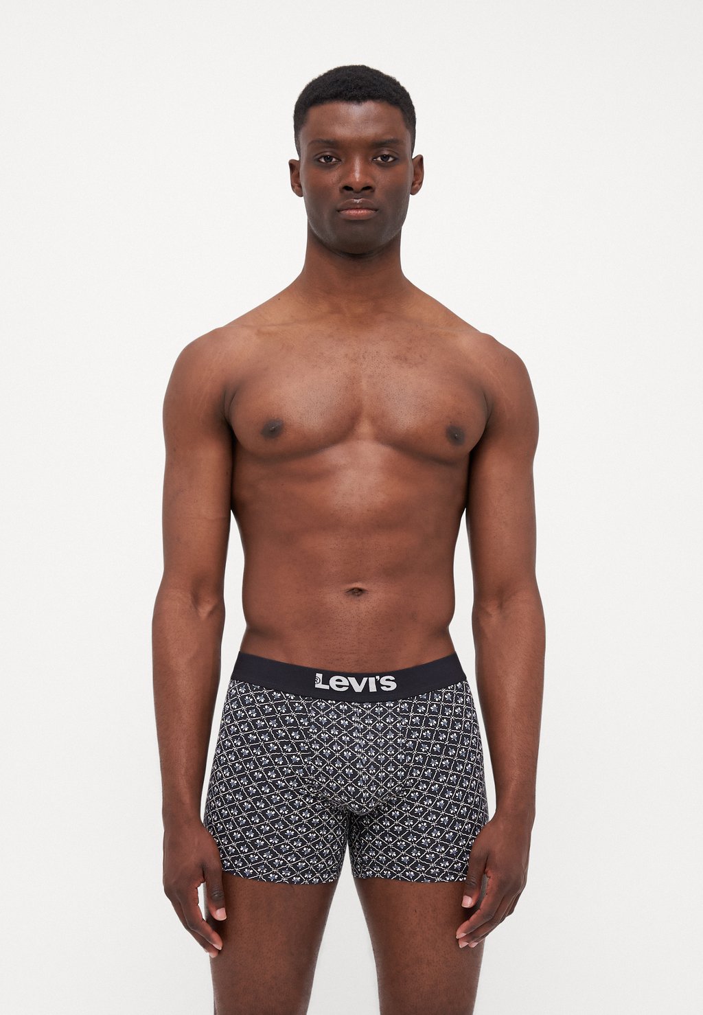 Брюки MEN MINIMAL 3 PACK Levi's, черный
Брюки MEN MINIMAL 3 PACK Levi's, черный