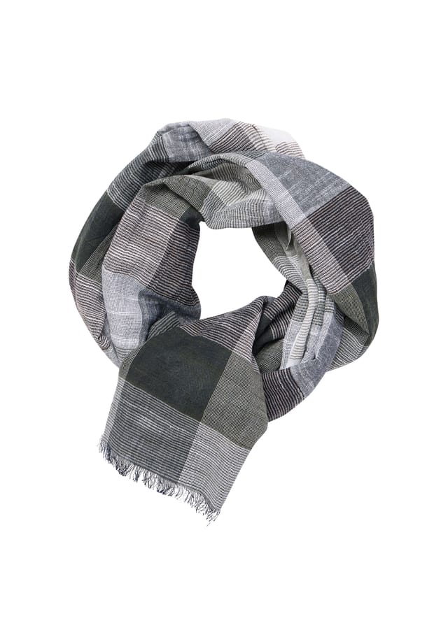 Простой шарф Casamoda, зеленый
Простой шарф Casamoda, зеленый