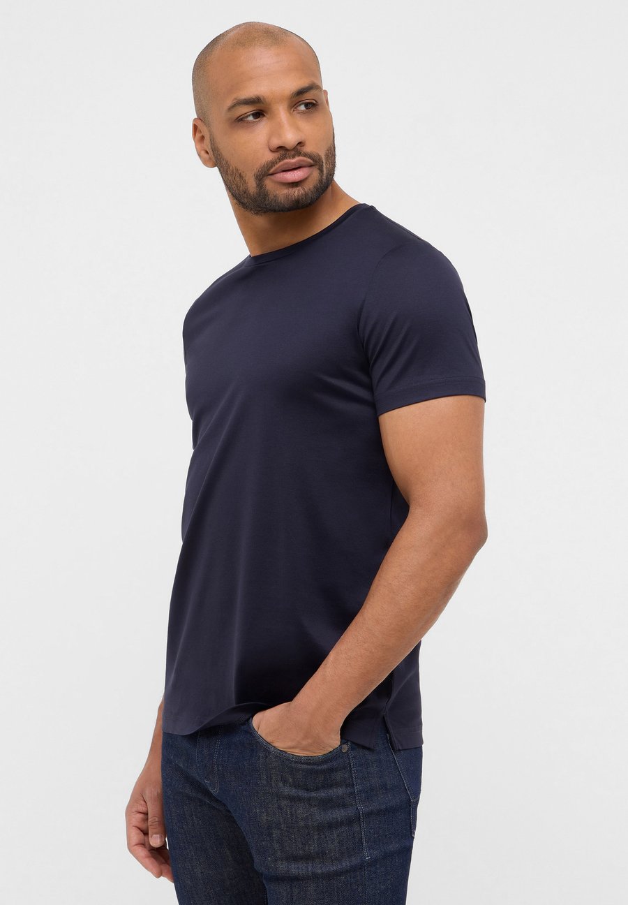 Футболка Eterna SOFT TAILORING, Navy/Blue Denim, Синий, Футболка Eterna SOFT TAILORING, Navy/Blue Denim
Футболка Eterna SOFT TAILORING, Navy/Blue Denim, Синий, Футболка Eterna SOFT TAILORING, Navy/Blue Denim