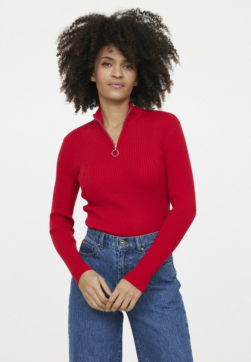 Джемпер CANELLA Lee Cooper, красный
Джемпер CANELLA Lee Cooper, красный