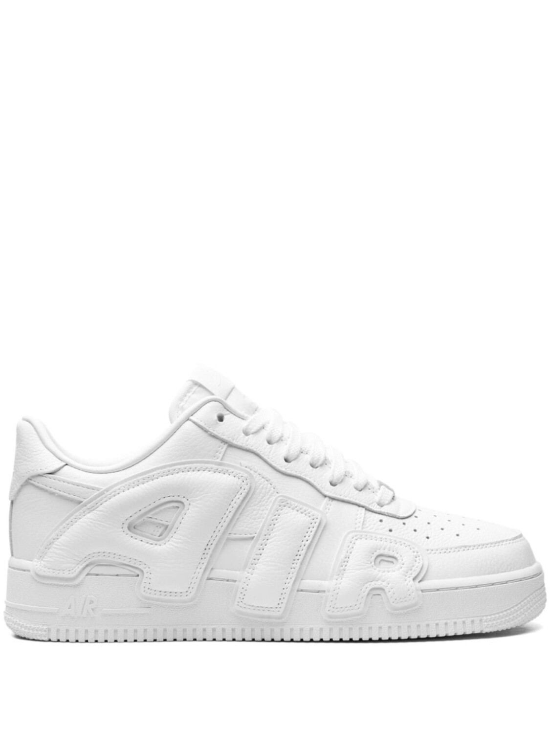 Nike кроссовки x CPFM Air Force 1 "Triple White", белый
Nike кроссовки x CPFM Air Force 1 "Triple White", белый