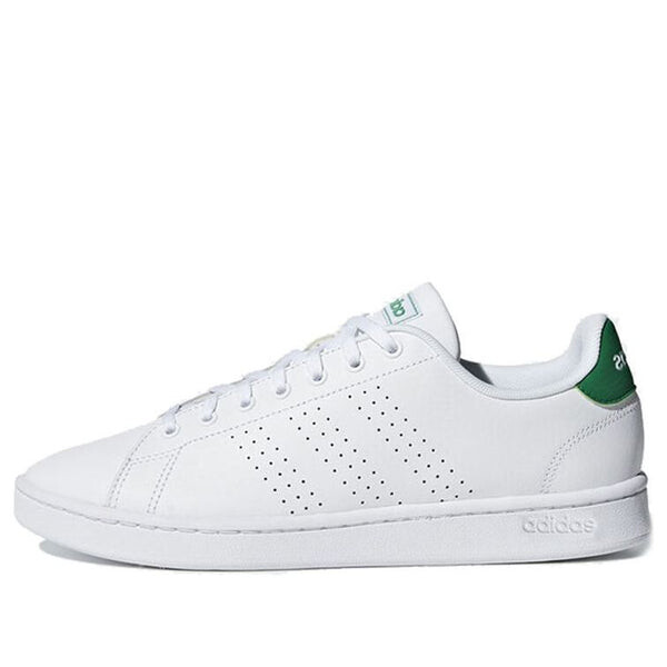 Преимущество кроссовок Adidas, белый
Преимущество кроссовок Adidas, белый