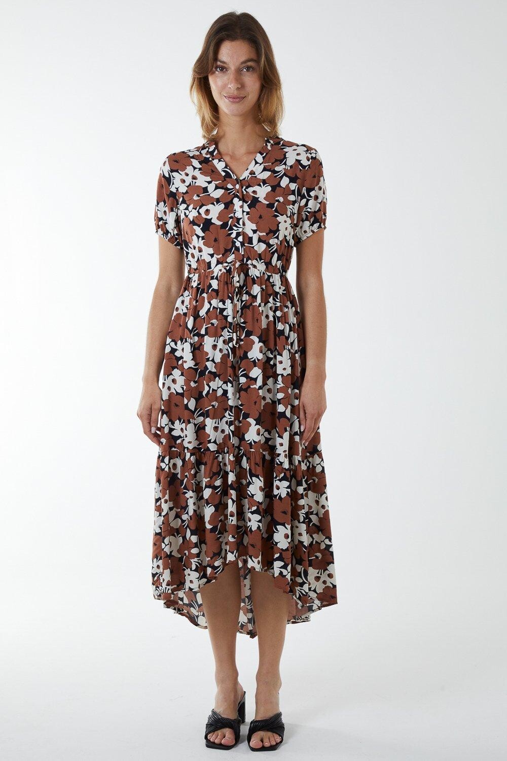 Платье с асимметричным подолом и вырезом на воротнике Blue Vanilla, коричневый 
Платье с асимметричным подолом и вырезом на воротнике Blue Vanilla, коричневый