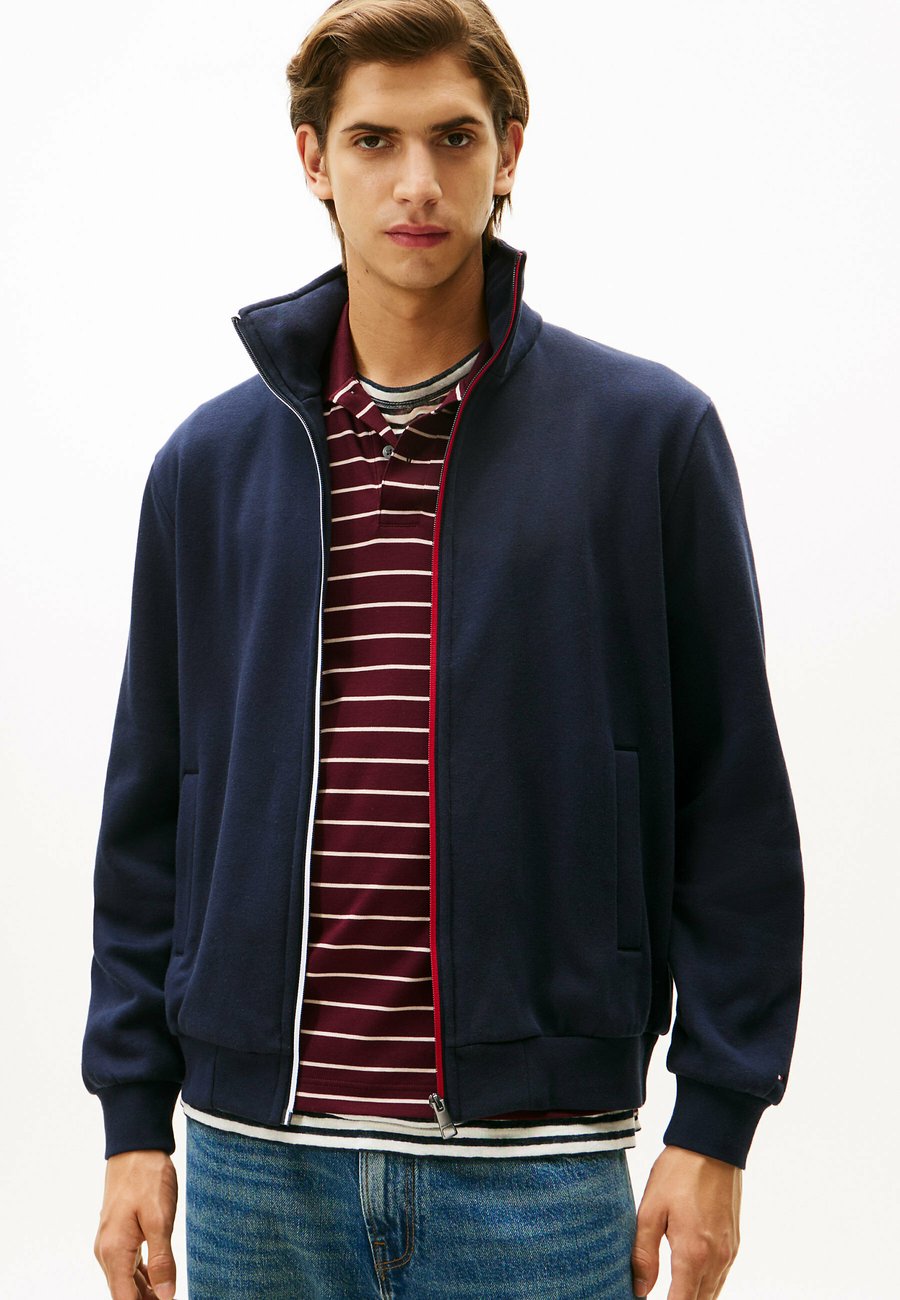 Толстовка Tommy Hilfiger Zip-up sweatshirt, Navy Blue/Dark Blue
Толстовка Tommy Hilfiger Zip-up sweatshirt, Navy Blue/Dark Blue