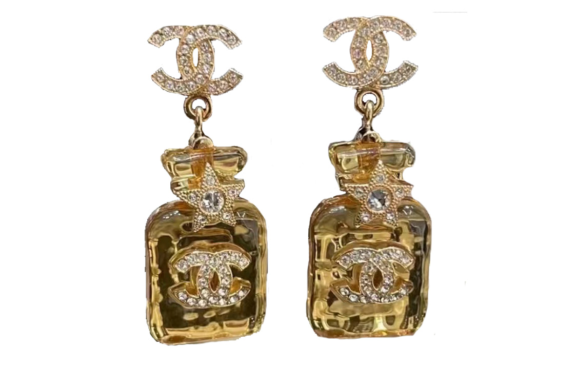 CHANEL Серьги женские оранжевые
CHANEL Серьги женские оранжевые