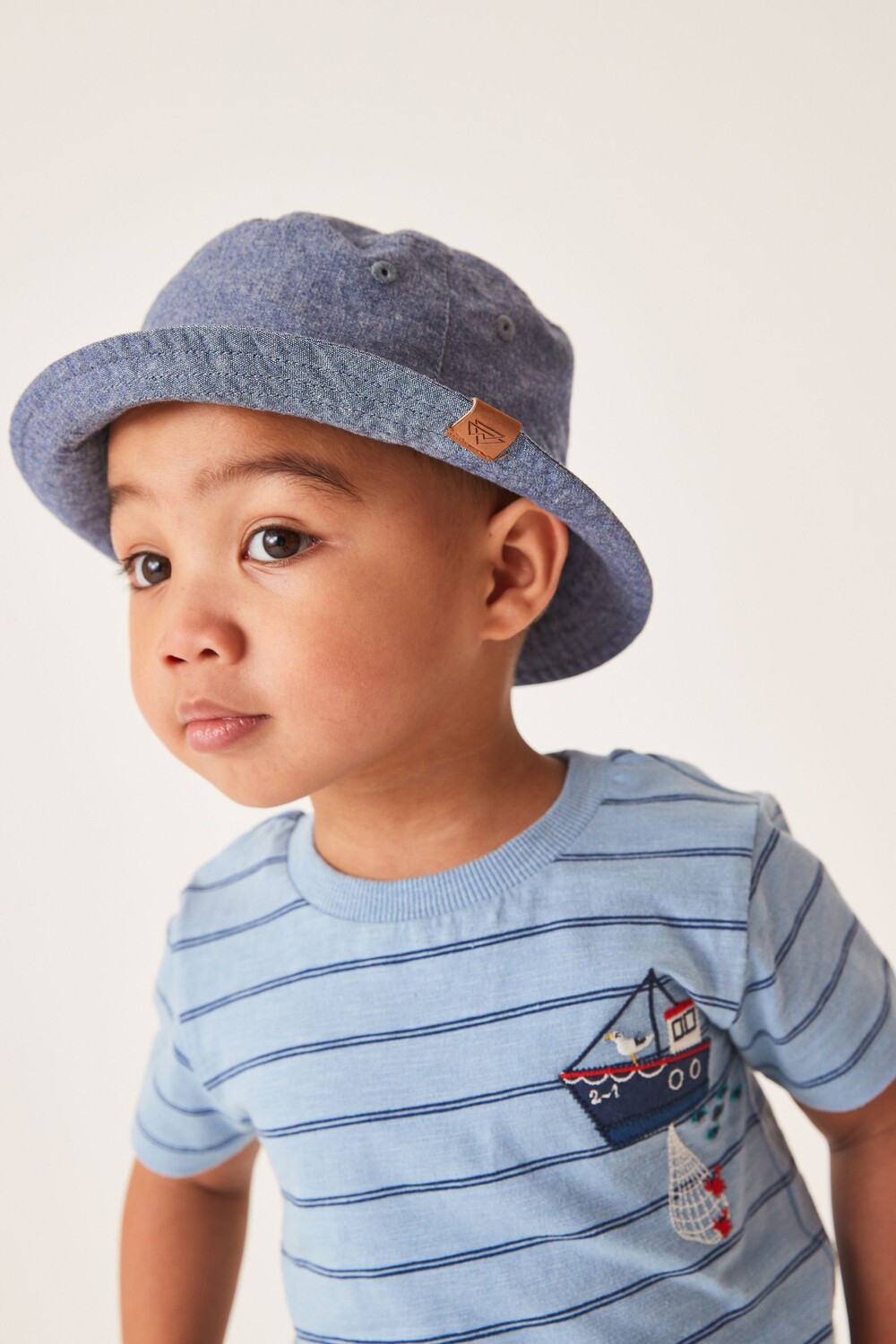 Гладкая рыбацкая шляпа Next, синий
Гладкая рыбацкая шляпа Next, синий