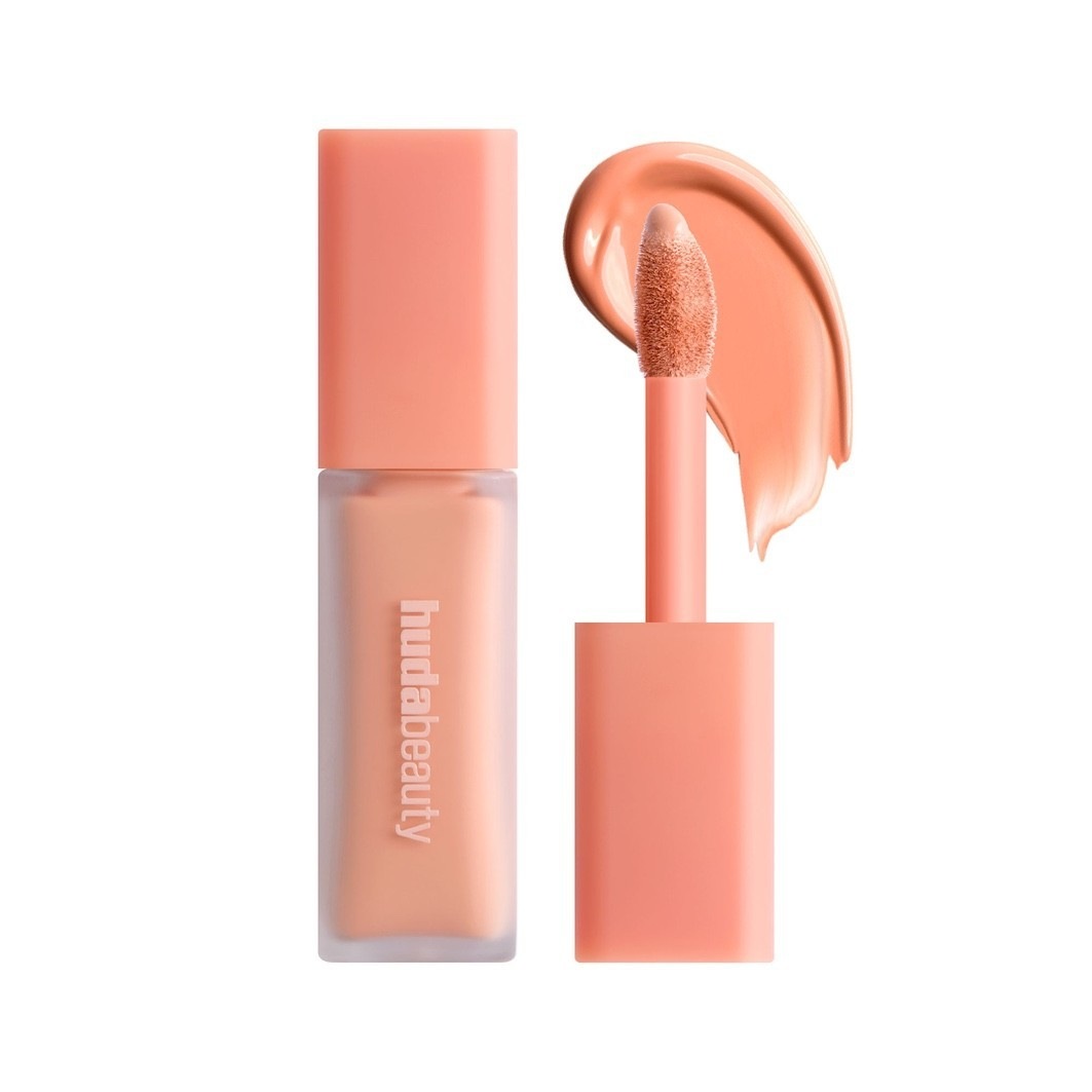 Корректор fauxfilter color corrector Huda Beauty, peach light, объем 9 мл
Корректор fauxfilter color corrector Huda Beauty, peach light, объем 9 мл