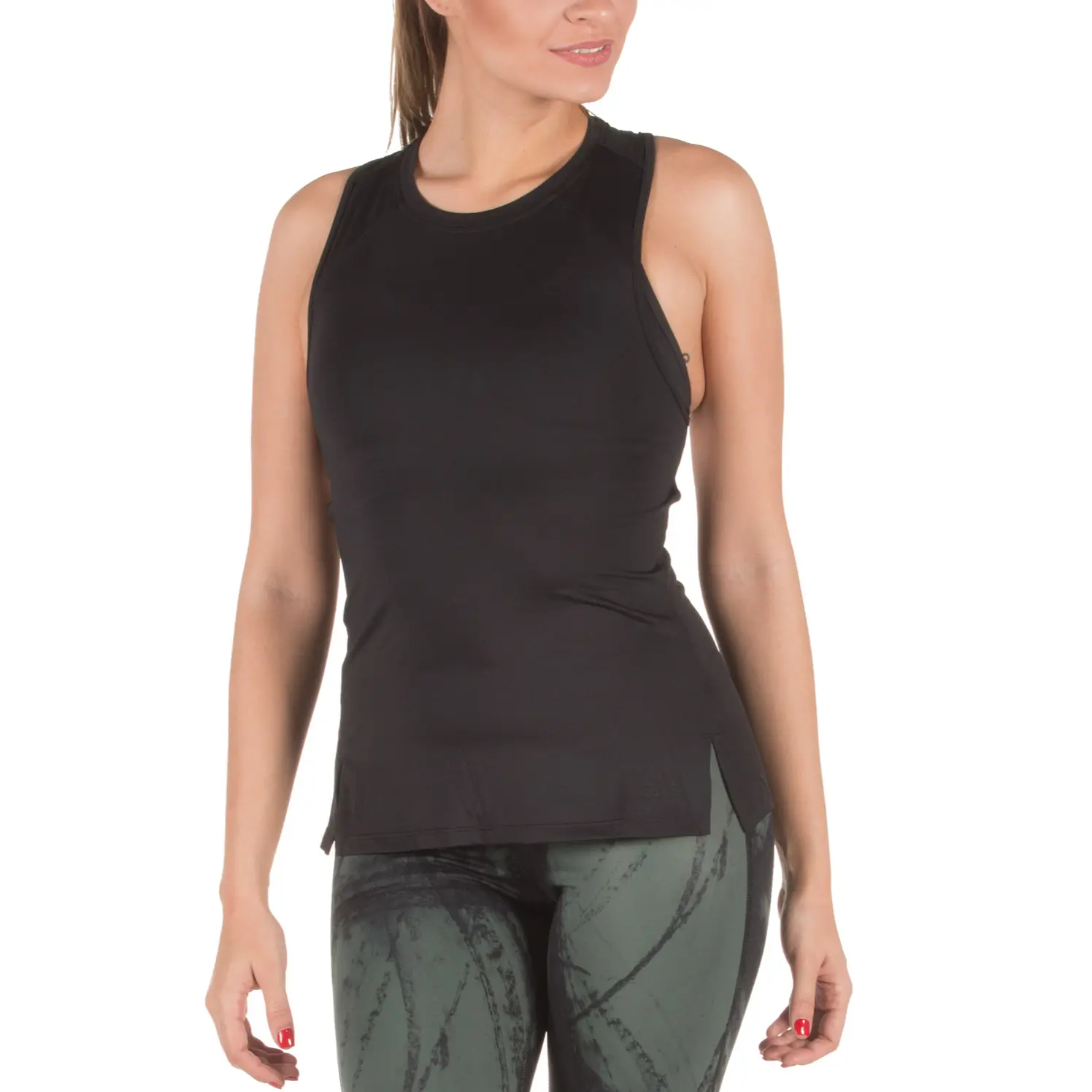 Футболка-майка Adidas черная женская
Футболка-майка Adidas черная женская