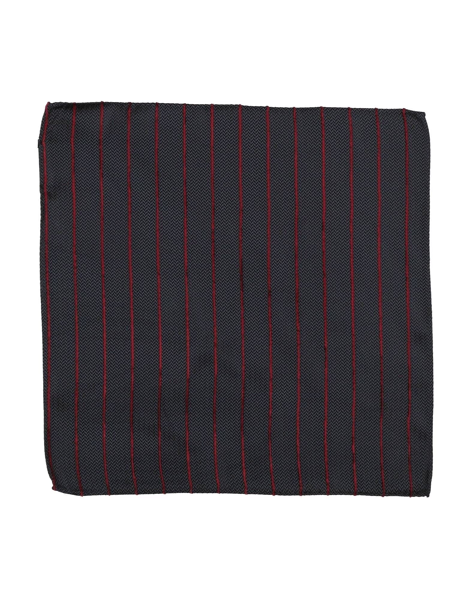 Шарф Giorgio Armani, темно-синий
Шарф Giorgio Armani, темно-синий