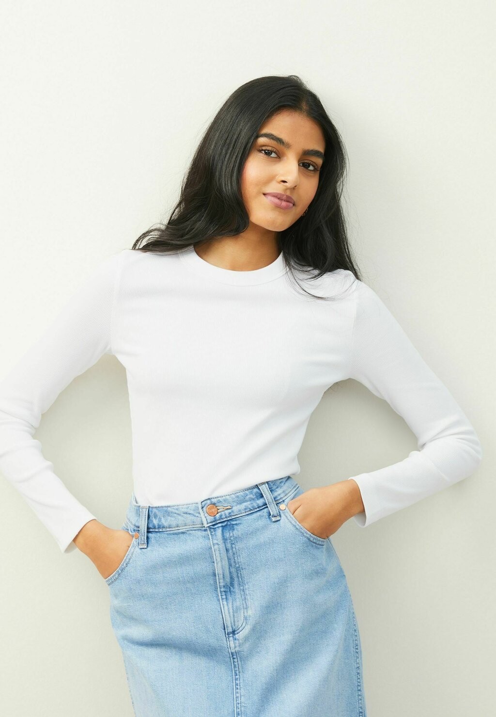 Футболка с длинным рукавом Crew Neck Next, белый
Футболка с длинным рукавом Crew Neck Next, белый