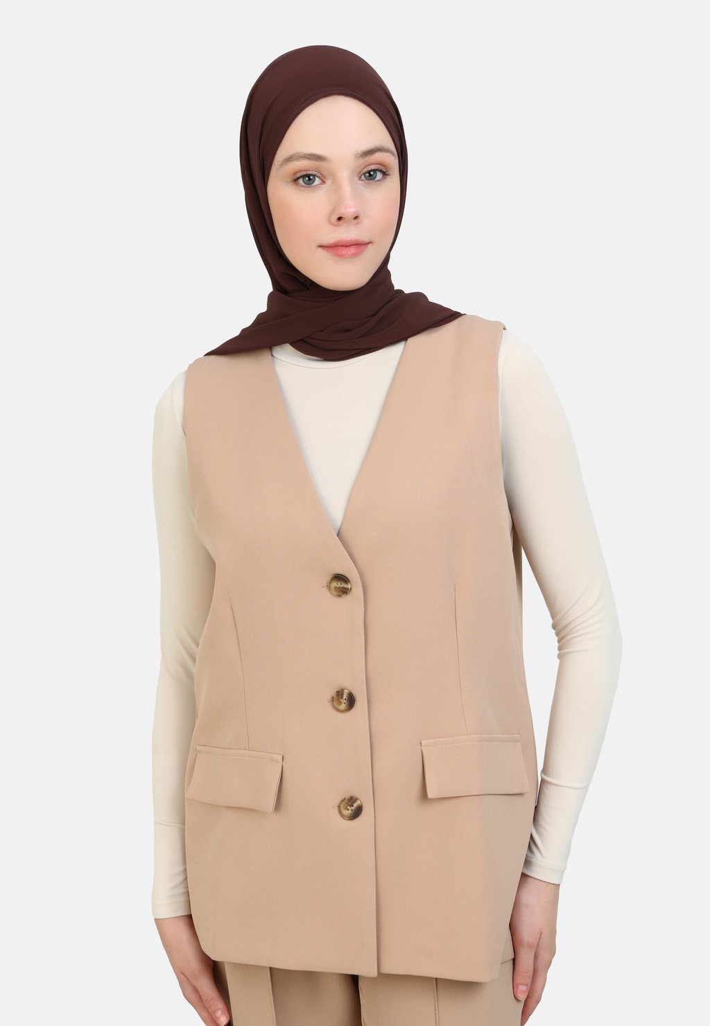 Жилет REFKA Modanisa, бежевый
Жилет REFKA Modanisa, бежевый