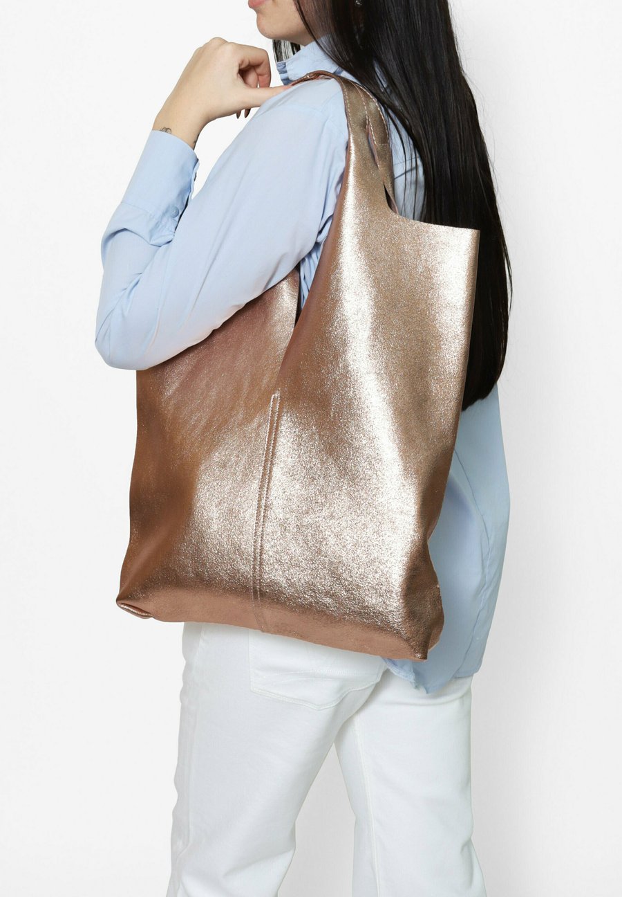 Сумка-шоппер Chiara Ferretti Tote bag, Rosa/Pink
Сумка-шоппер Chiara Ferretti Tote bag, Rosa/Pink