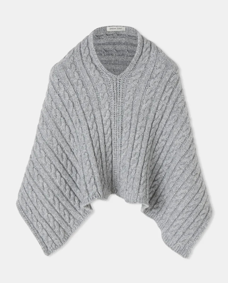 Женское пончо простой вязки Green Coast, светло-серый
Женское пончо простой вязки Green Coast, светло-серый