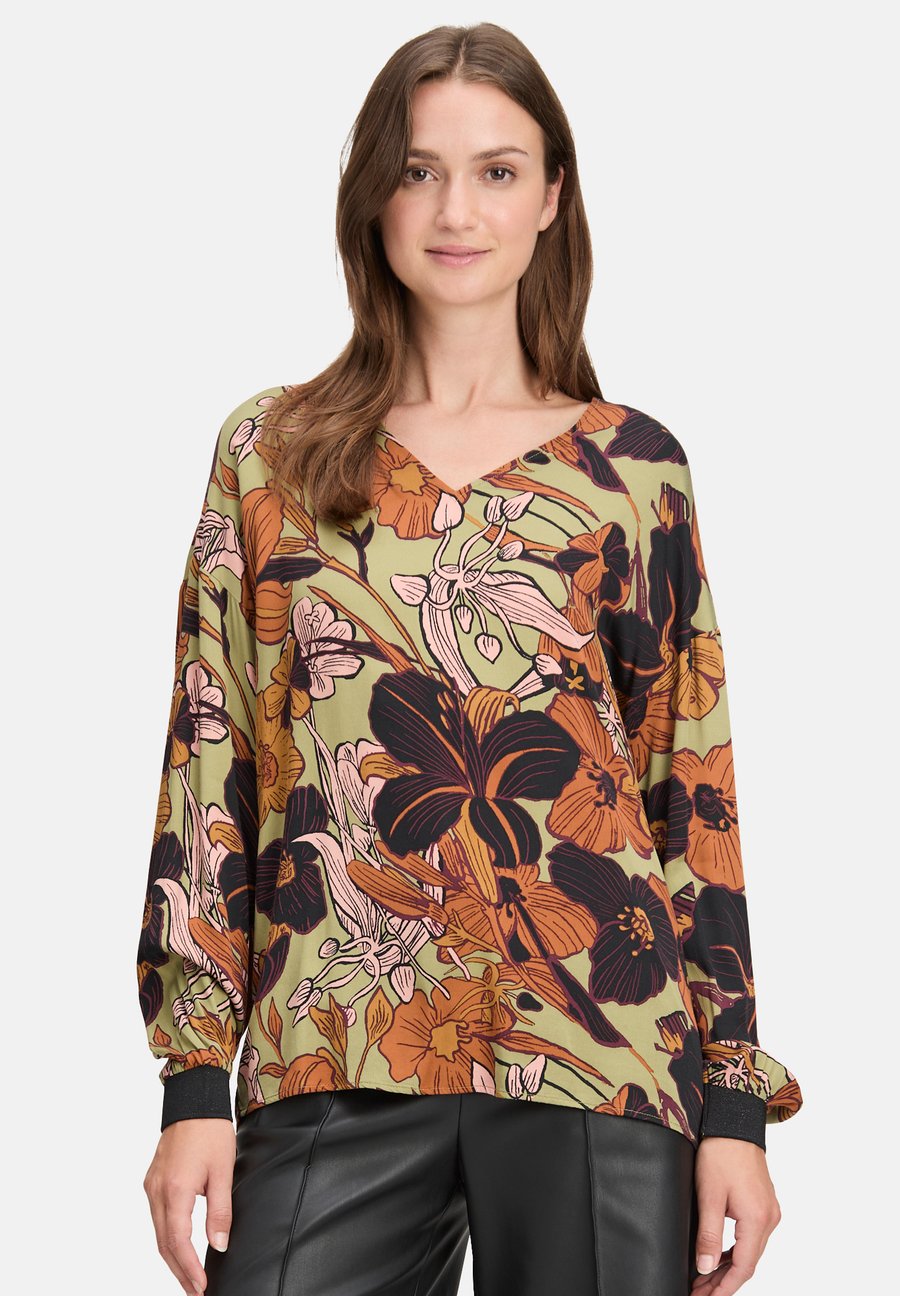Блуза Cartoon MIT PBÜNDCHEN, Brown Green/Brown
Блуза Cartoon MIT PBÜNDCHEN, Brown Green/Brown