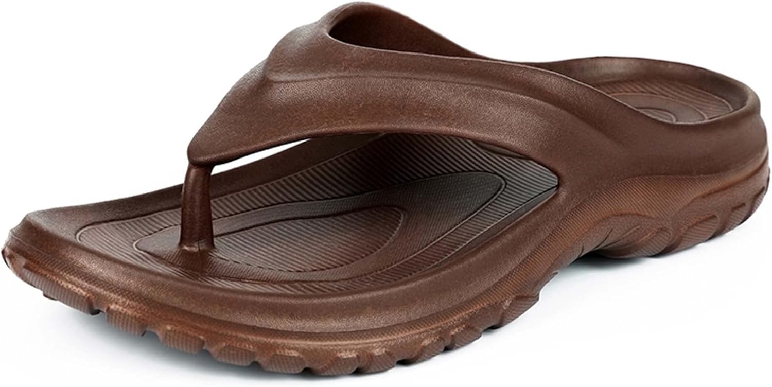 Летние мужские тапочки-сандалии пляжная обувь удобные с противоскользящей подошвой износостойкие шлепанцы мягкие легкие с пряжкой EVA Generic, коричневый
Летние мужские тапочки-сандалии пляжная обувь удобные с противоскользящей подошвой износостойкие шлепанцы мягкие легкие с пряжкой EVA Generic, коричневый