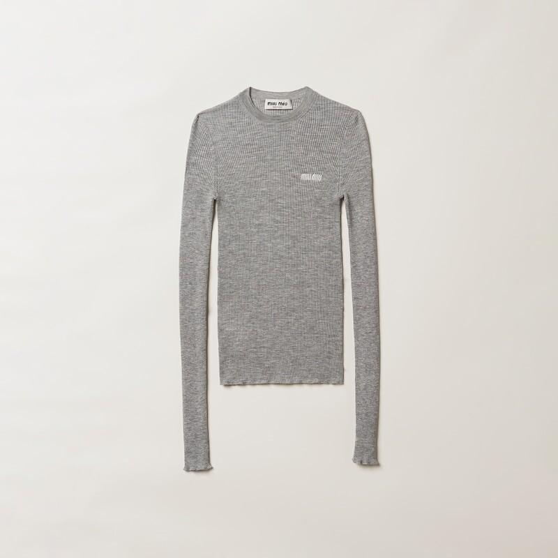 Свитер из кашемира и шелка Miu Miu, серый
Свитер из кашемира и шелка Miu Miu, серый