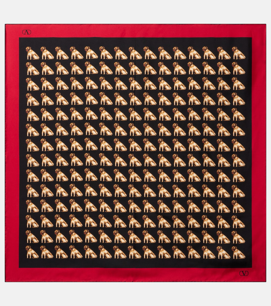 Шелковый шарф Petit Charles Valentino, Nero/Beige/Rosso
Шелковый шарф Petit Charles Valentino, Nero/Beige/Rosso