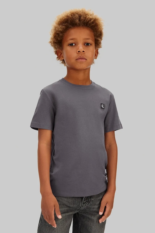 Детская хлопковая футболка Calvin Klein Jeans, серый
Детская хлопковая футболка Calvin Klein Jeans, серый