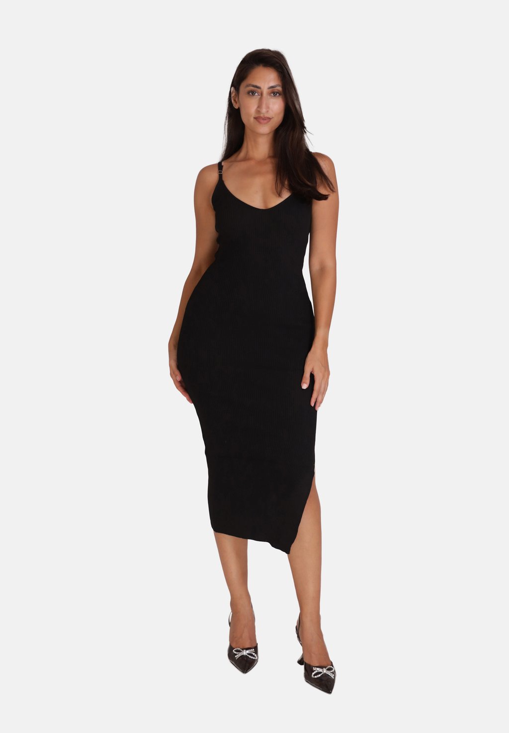 Вязаное платье Elara, черный
Вязаное платье Elara, черный