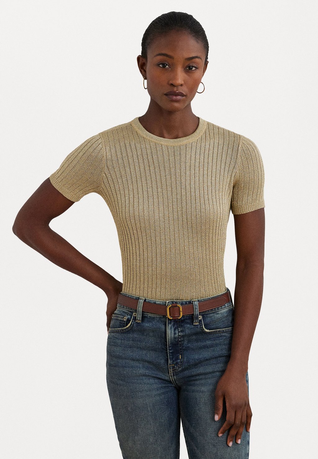 Футболка с принтом METALLIC RIB KNIT SHORT SLEEVE SWEATER Lauren Ralph Lauren, золотистый
Футболка с принтом METALLIC RIB KNIT SHORT SLEEVE SWEATER Lauren Ralph Lauren, золотистый