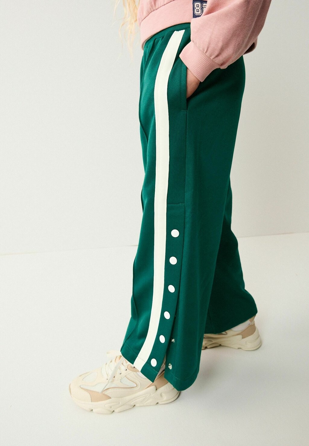 Спортивные брюки POPPER JOGGERS Next, зеленый
Спортивные брюки POPPER JOGGERS Next, зеленый