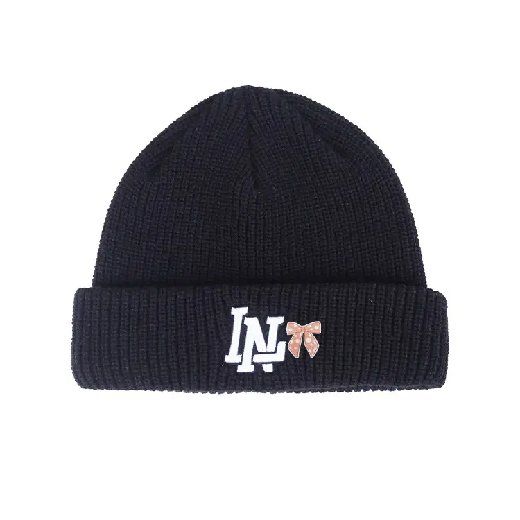 LINING Акриловая вязаная шапка унисекс черная, New Arrival One Size
LINING Акриловая вязаная шапка унисекс черная, New Arrival One Size