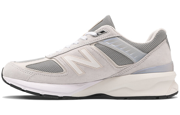 Мужские кроссовки New Balance NB 990 V5
Мужские кроссовки New Balance NB 990 V5