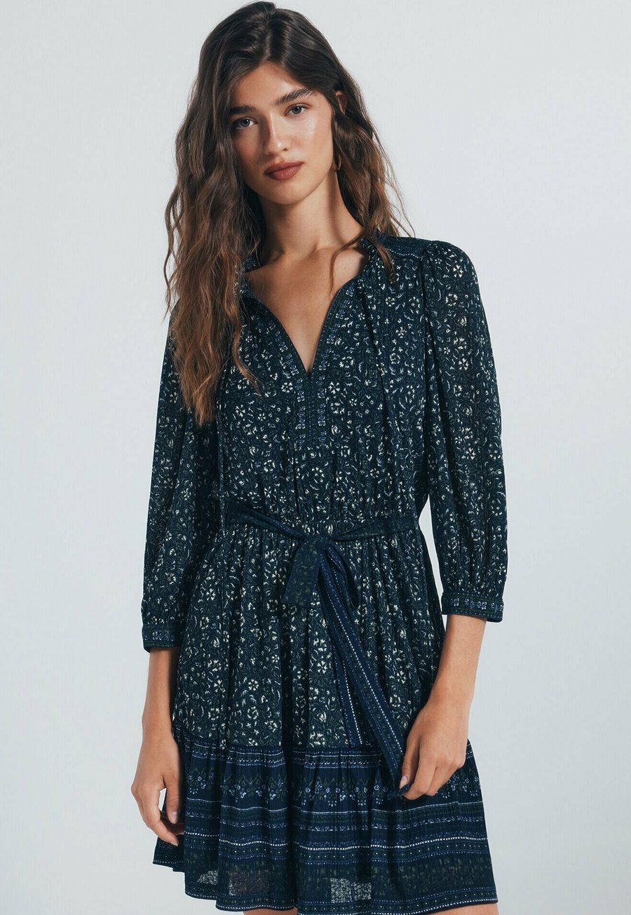 Платье Springfield Day dress, Blue
Платье Springfield Day dress, Blue