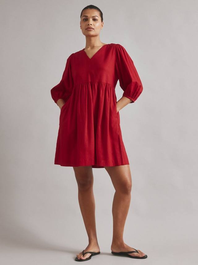 Мини-платье с присборенной талией и завязкой сзади Albaray, красный
Мини-платье с присборенной талией и завязкой сзади Albaray, красный