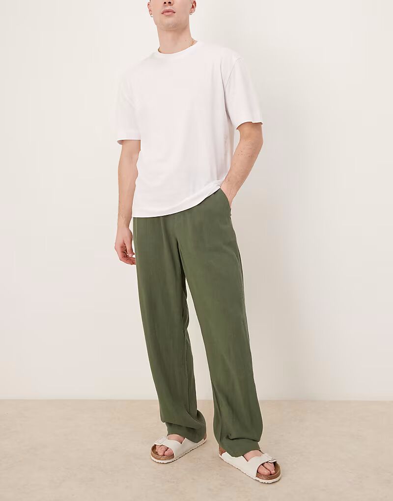 Брюки свободного кроя ASOS DESIGN из льна темно-зеленого цвета с застежкой-молнией
Брюки свободного кроя ASOS DESIGN из льна темно-зеленого цвета с застежкой-молнией