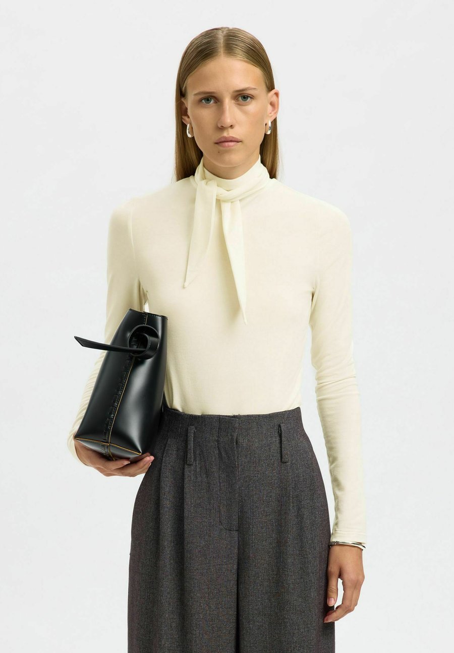 Топ Selected LANGEN ÄRMELN, Egret/White
Топ Selected LANGEN ÄRMELN, Egret/White