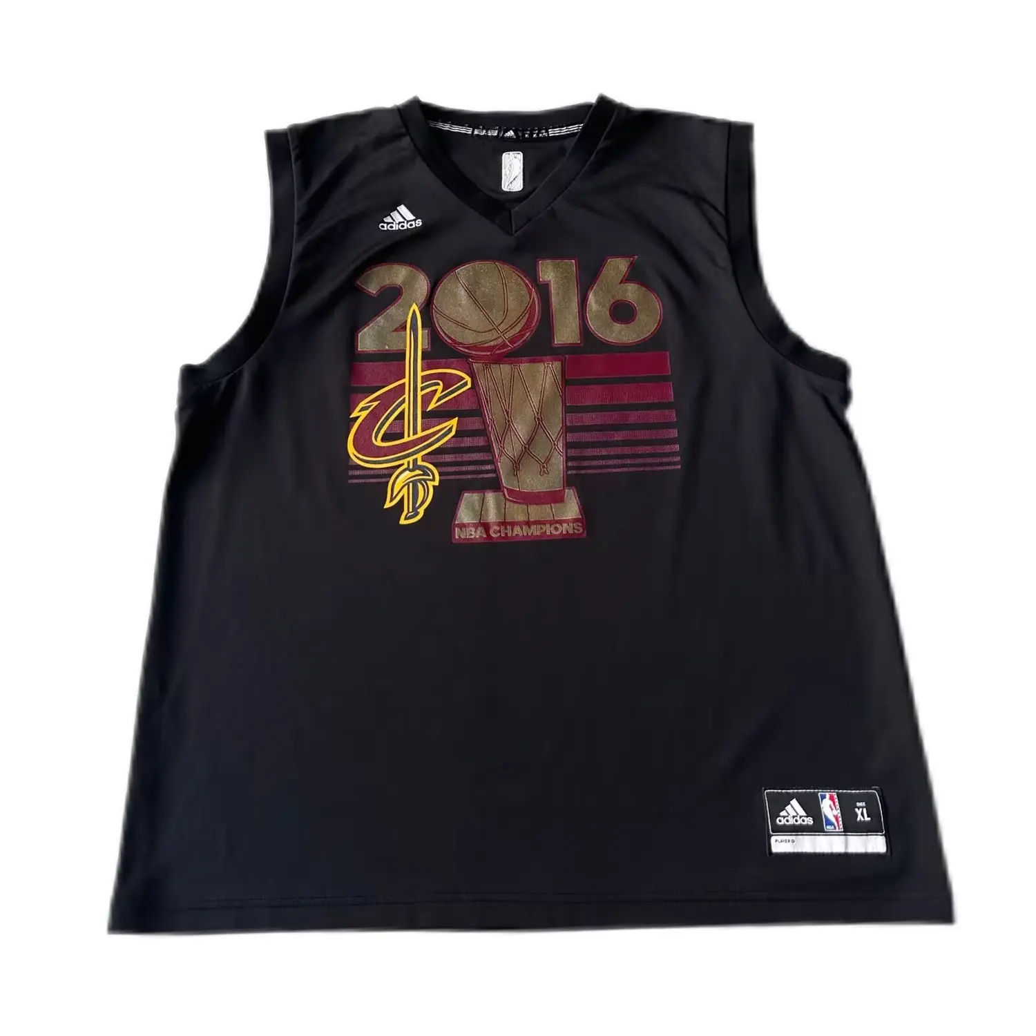 Баскетбольная майка унисекс Adidas, черный
Баскетбольная майка унисекс Adidas, черный