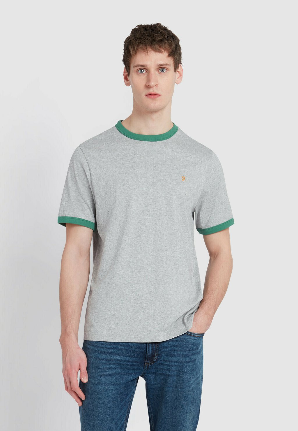 Базовая футболка GROVES RINGER Farah, серый
Базовая футболка GROVES RINGER Farah, серый