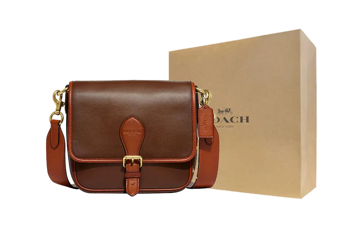 COACH Кожаная сумка через плечо
COACH Кожаная сумка через плечо