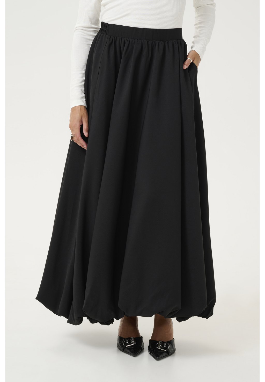 Длинная юбка KASTINE Kaffe, цвет Black Deep
Длинная юбка KASTINE Kaffe, цвет Black Deep