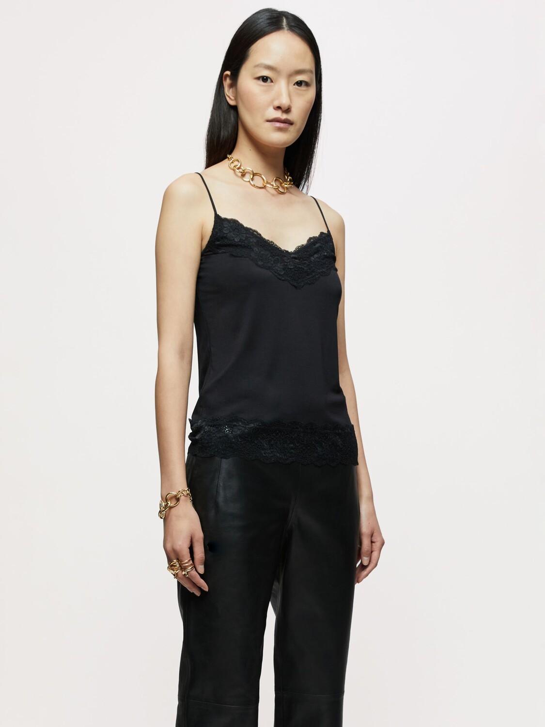 Жилет с кружевной отделкой Jigsaw Modal, черный
Жилет с кружевной отделкой Jigsaw Modal, черный