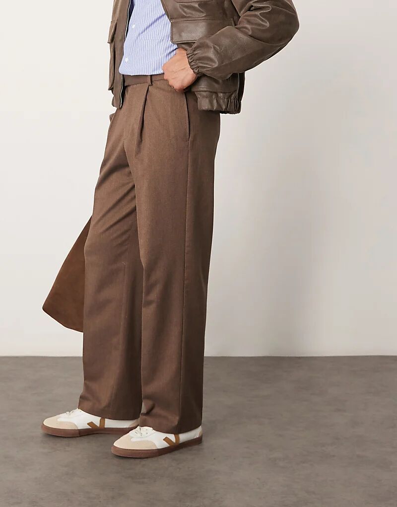 Элегантные брюки премиум-класса с широкими штанинами и двойными складками коричневого цвета ASOS DESIGN
Элегантные брюки премиум-класса с широкими штанинами и двойными складками коричневого цвета ASOS DESIGN