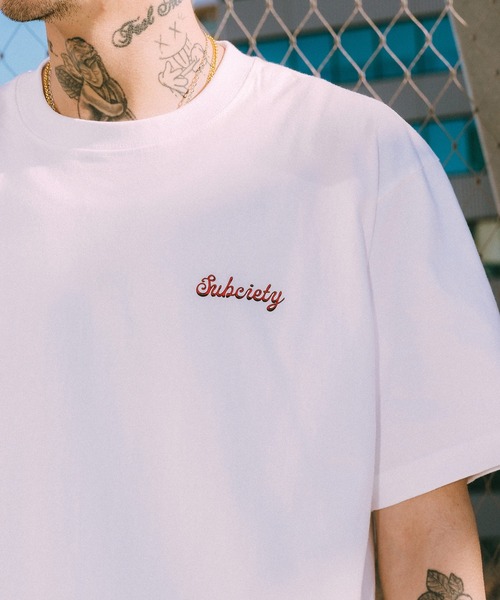 Футболка с принтом Subciety, красный
Футболка с принтом Subciety, красный