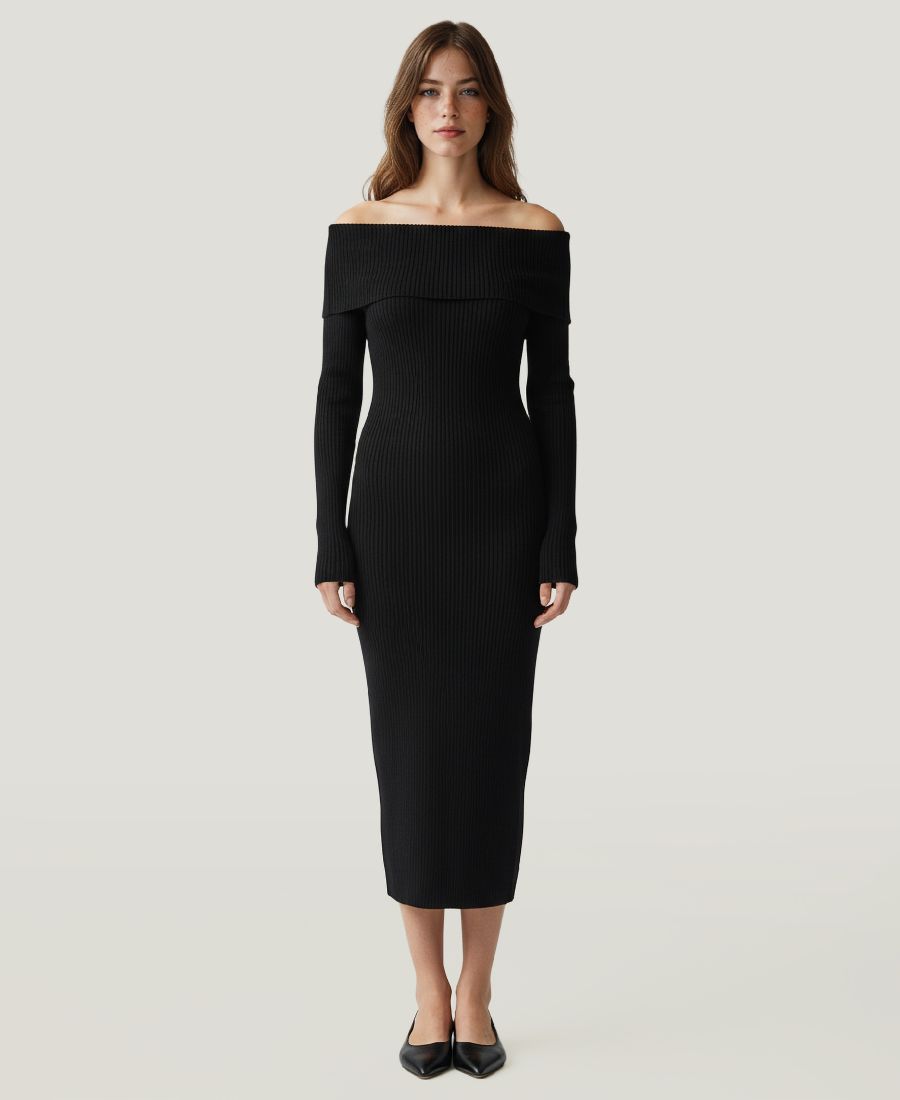 Платье-свитер Soft by Women's Cashmino с открытыми плечами NAADAM, Black
Платье-свитер Soft by Women's Cashmino с открытыми плечами NAADAM, Black