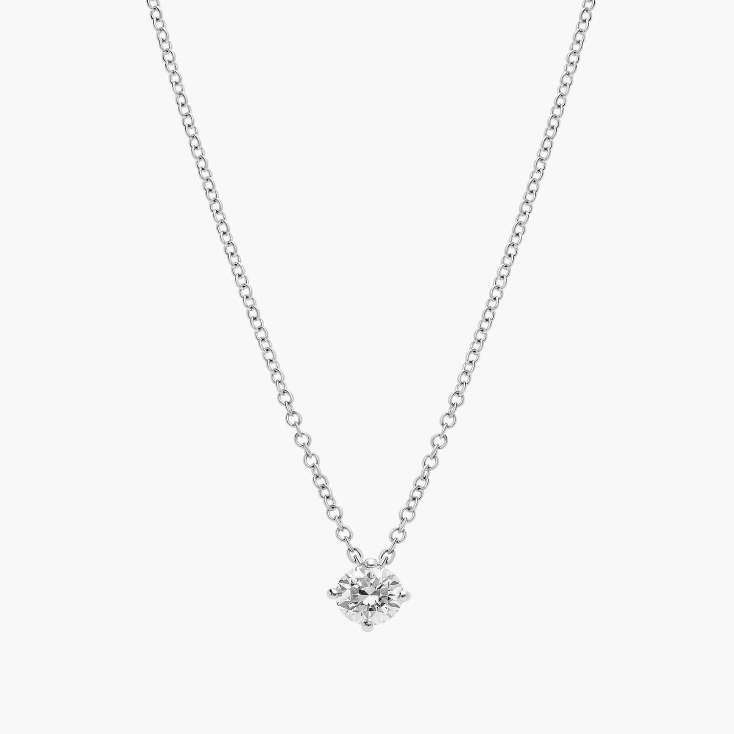 Подвеска-солитер с выращенным в лаборатории бриллиантом в оправе «воздушный змей» из белого золота 14 карат (1/2 карата, два цвета — FG / VS2-SI1) Blue Nile
Подвеска-солитер с выращенным в лаборатории бриллиантом в оправе «воздушный змей» из белого золота 14 карат (1/2 карата, два цвета — FG / VS2-SI1) Blue Nile