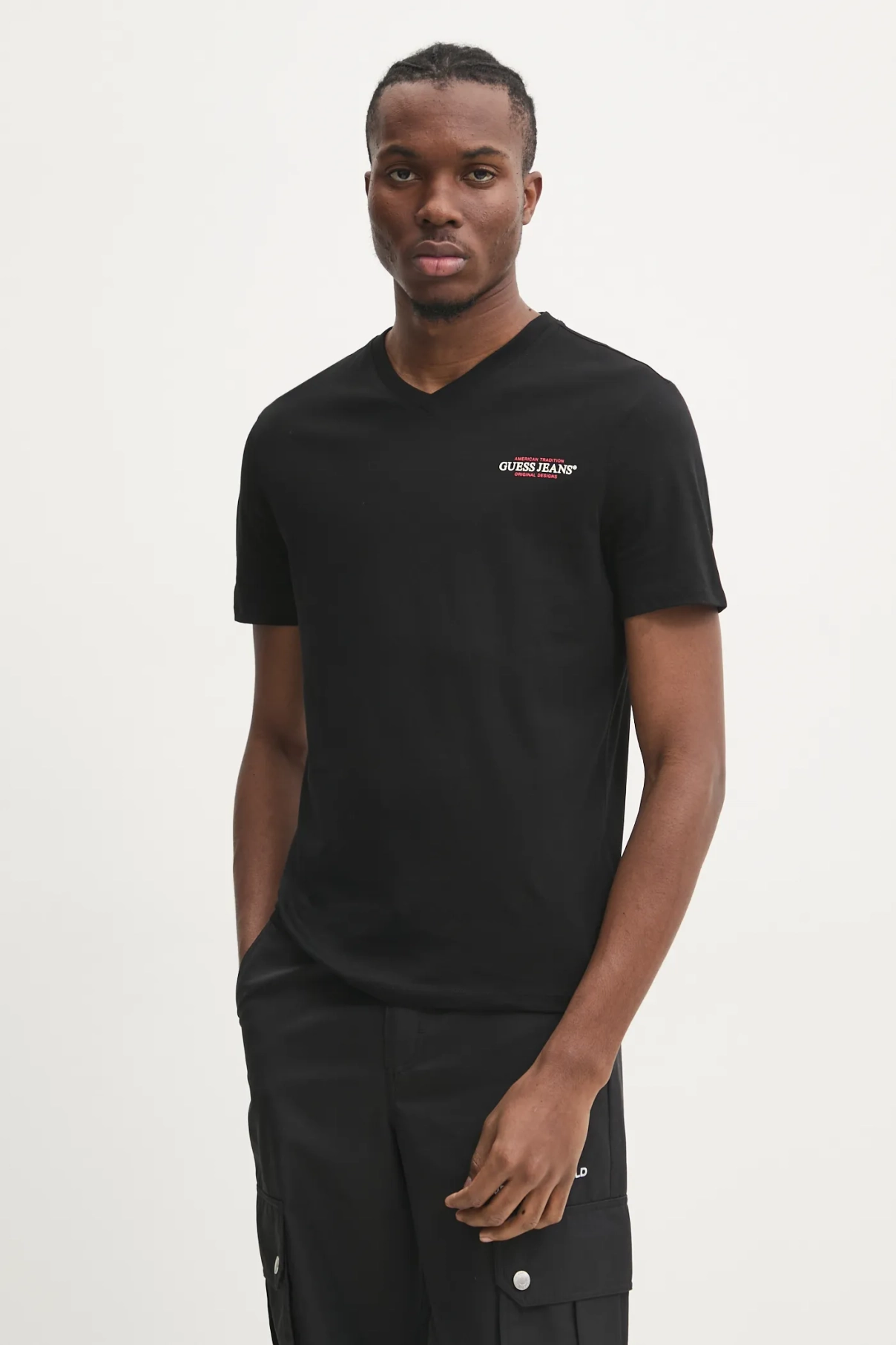 Футболка Guess Jeans, черный
Футболка Guess Jeans, черный