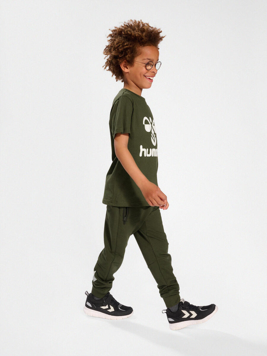 Футболка Hmltres Kids HUMMEL
Футболка Hmltres Kids HUMMEL