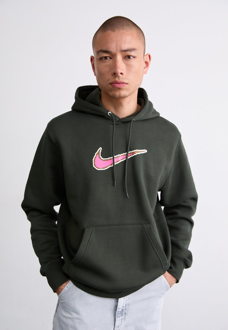 Толстовка Nike Sportswear NEO VARSITY, Sequoia/Olive, Хаки, Толстовка Nike Sportswear NEO VARSITY, Sequoia/Olive
Толстовка Nike Sportswear NEO VARSITY, Sequoia/Olive, Хаки, Толстовка Nike Sportswear NEO VARSITY, Sequoia/Olive