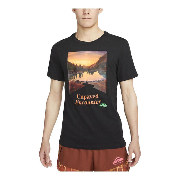 Футболка для походов и походов DRI Fit Nike, черный
Футболка для походов и походов DRI Fit Nike, черный