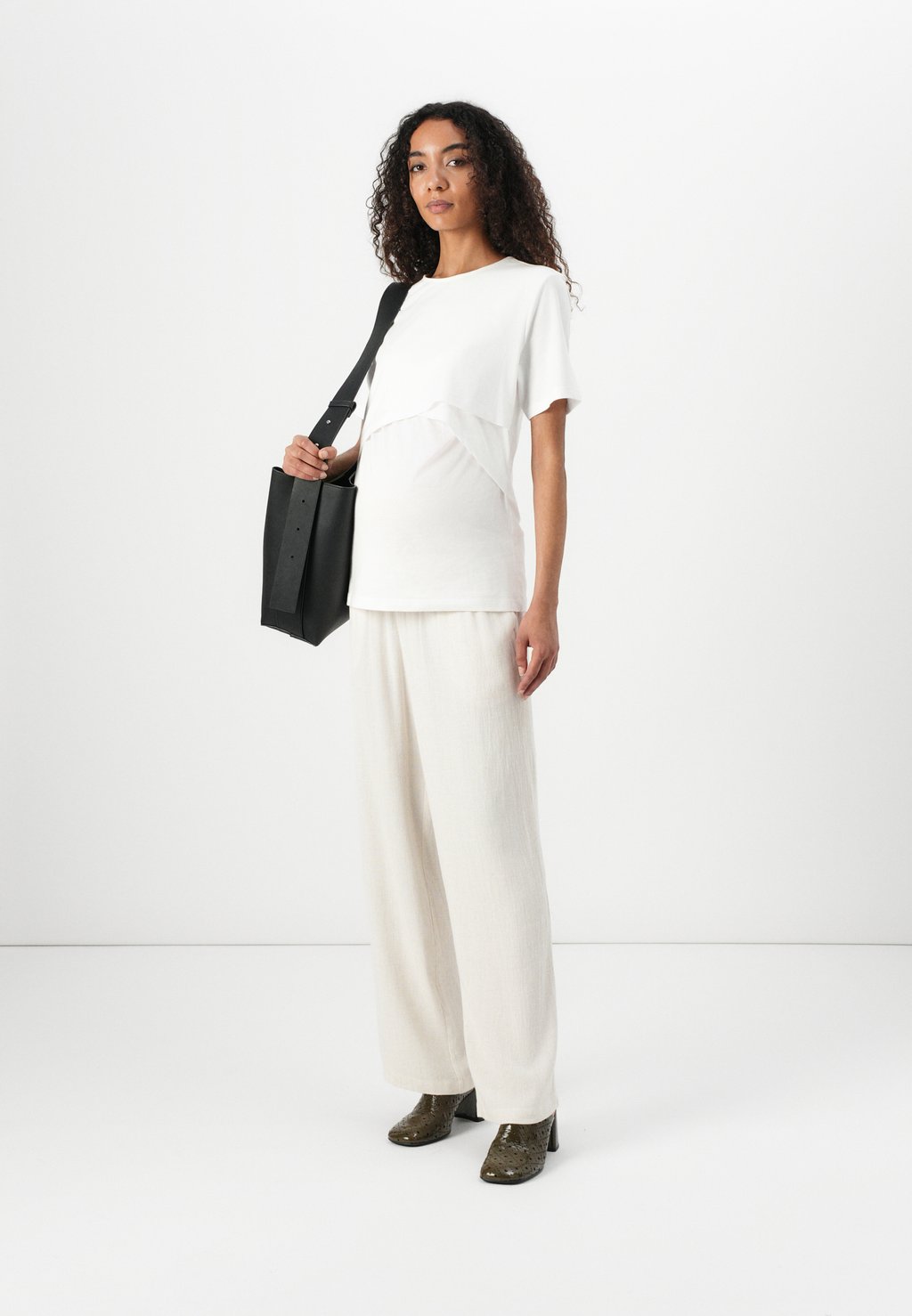 Базовая футболка OLMONLY LIFE NURSING 2 PACK ONLY MATERNITY, черный
Базовая футболка OLMONLY LIFE NURSING 2 PACK ONLY MATERNITY, черный