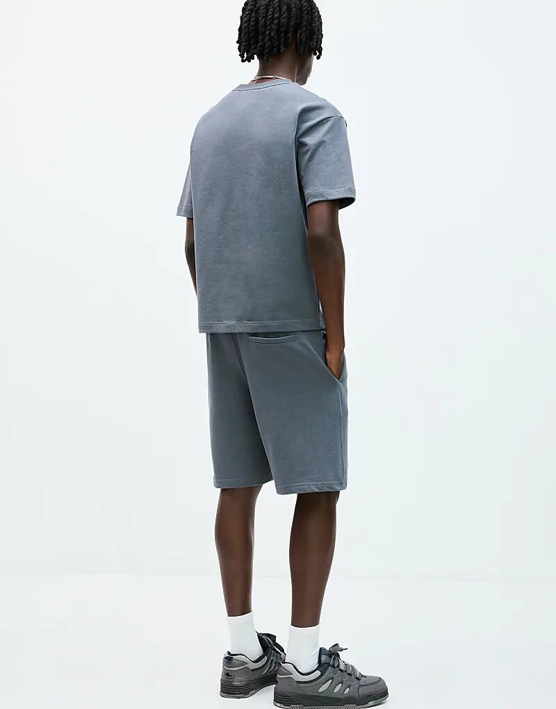 Толстовка Pull&Bear STWD с короткими рукавами синего цвета
Толстовка Pull&Bear STWD с короткими рукавами синего цвета