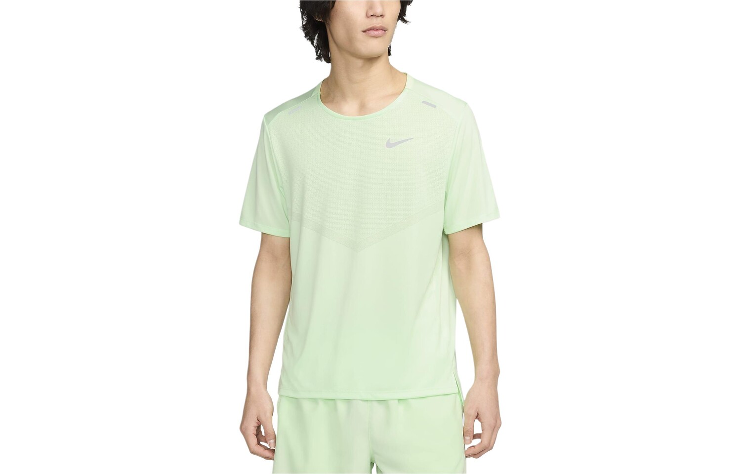 Футболка Dri-Fit Rise 365 мужская светло-зеленая Nike, светло-зеленый
Футболка Dri-Fit Rise 365 мужская светло-зеленая Nike, светло-зеленый